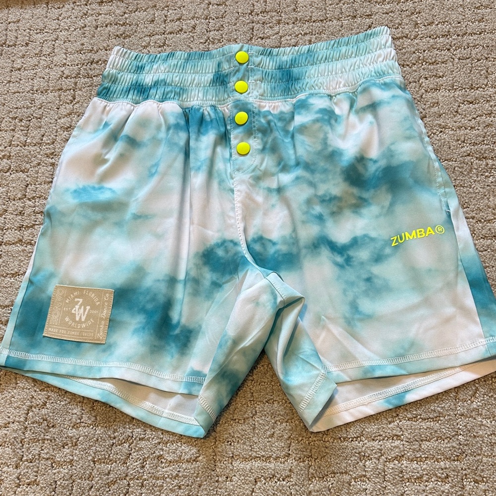 Zumba Cloud Shorts - Ocean Z1B000019 - Picture 1 of 5